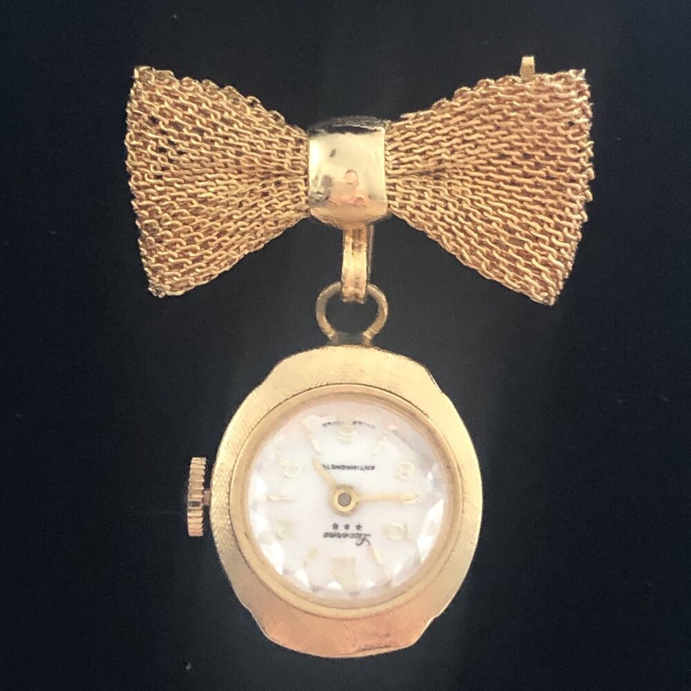 Vtg MCM Lucerne Watch Brooch pin nurses lapel watch Swiss Made Coquette